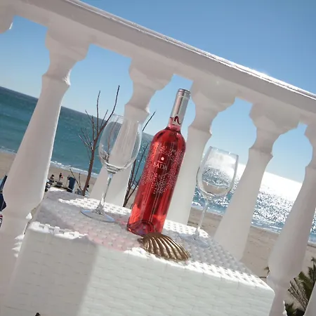 Moon Dreams Mediterraneo Hotel