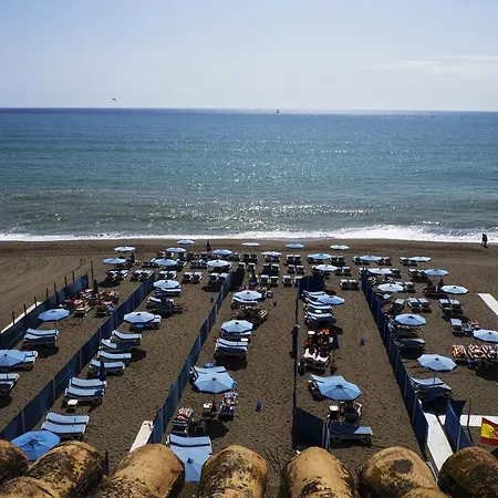 Moon Dreams Mediterraneo Hotel 3*