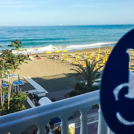 Moon Dreams Mediterraneo Hotel 3*