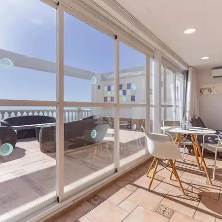 Moon Dreams Mediterraneo