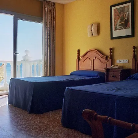 Mediterraneo Carihuela 3* Torremolinos